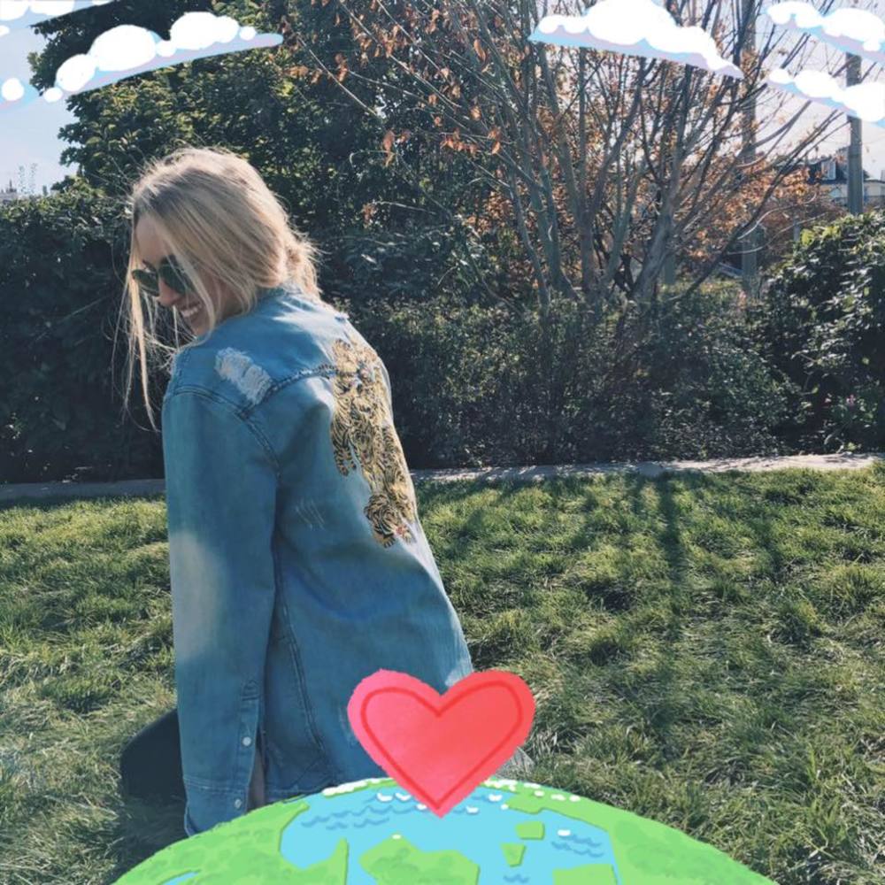 Meet your Posher, Caitlin